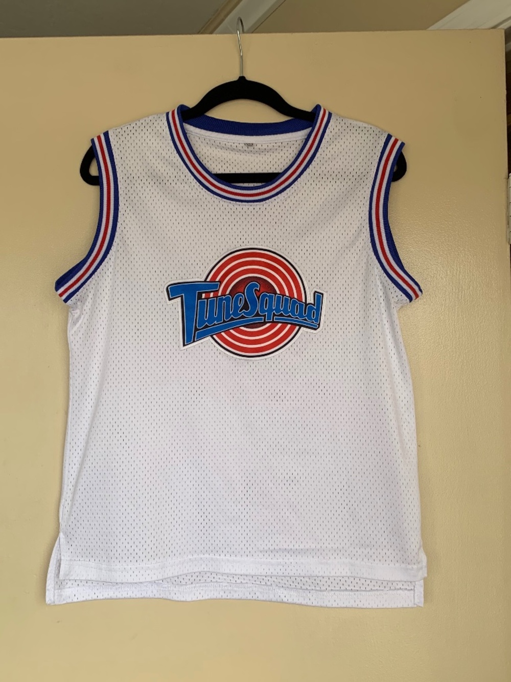 Tune Squad Bugs # 1 White Jersey Shirt Youth Sz.L Sporty Cartoon Novelty Top